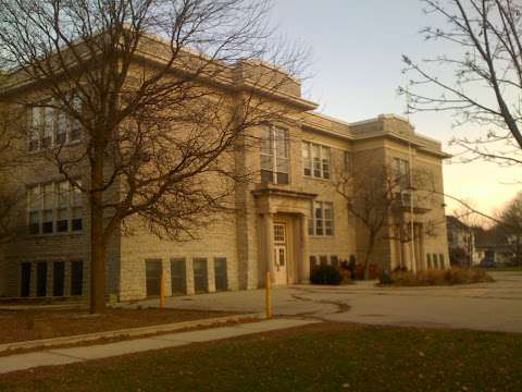 Central School Manor
